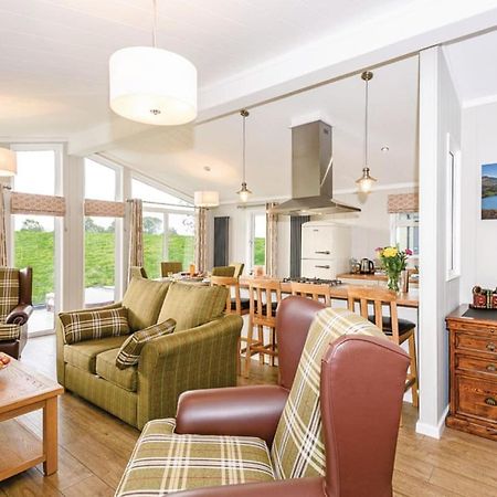 Bassenthwaite Lake Keswick Reach Lodge Retreat מראה חיצוני תמונה