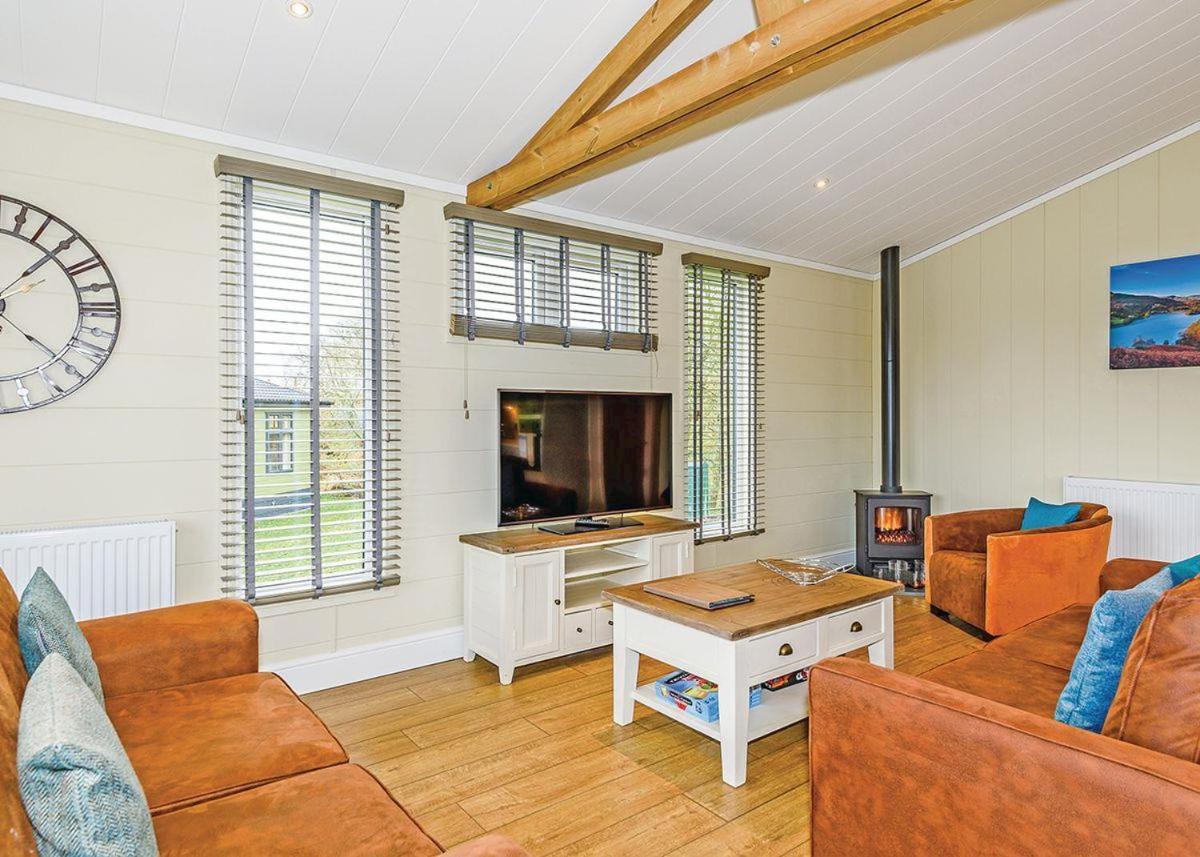 Bassenthwaite Lake Keswick Reach Lodge Retreat מראה חיצוני תמונה