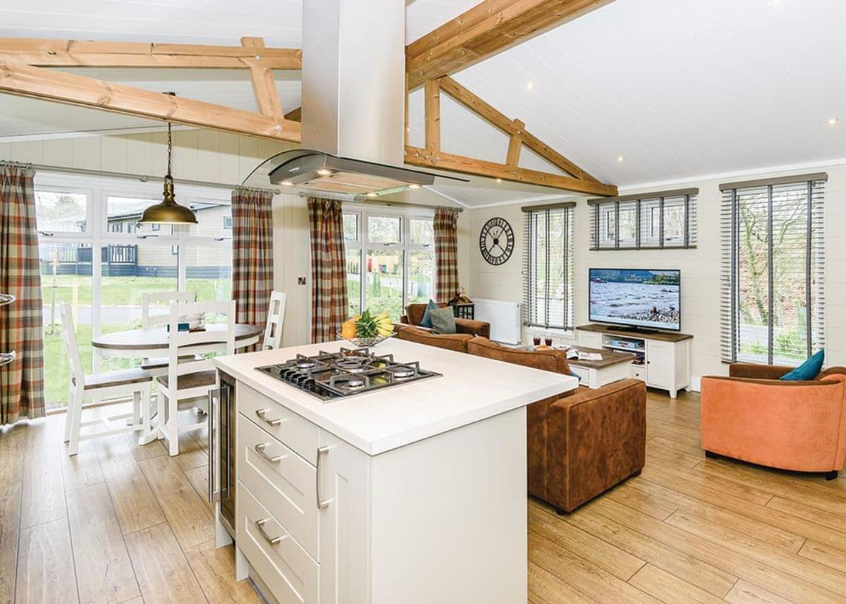 Bassenthwaite Lake Keswick Reach Lodge Retreat מראה חיצוני תמונה