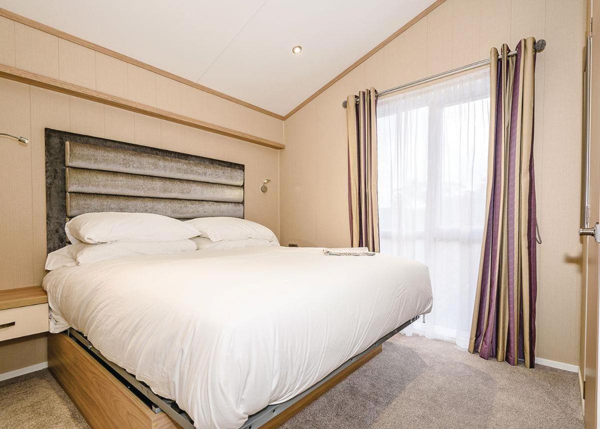 Bassenthwaite Lake Keswick Reach Lodge Retreat מראה חיצוני תמונה