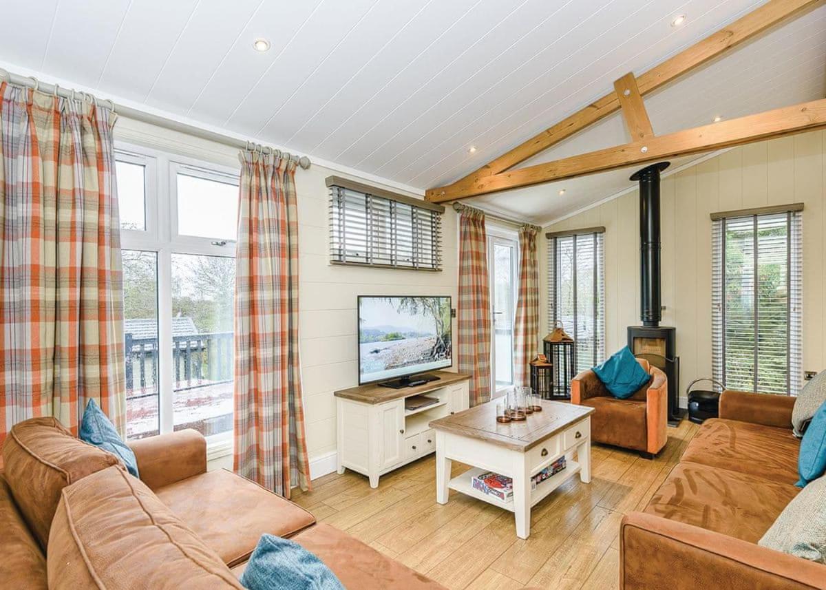 Bassenthwaite Lake Keswick Reach Lodge Retreat מראה חיצוני תמונה