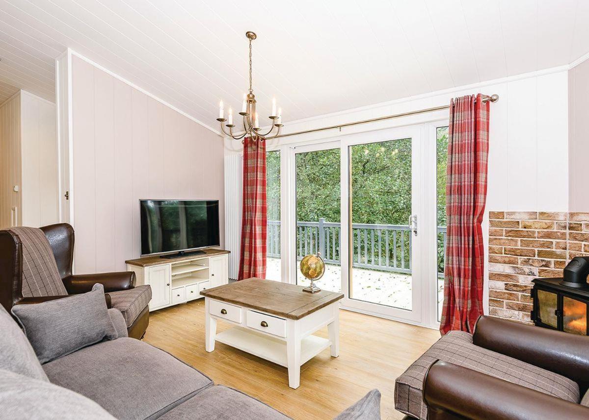 Bassenthwaite Lake Keswick Reach Lodge Retreat מראה חיצוני תמונה