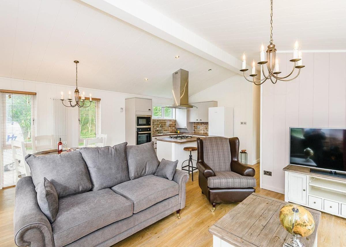 Bassenthwaite Lake Keswick Reach Lodge Retreat מראה חיצוני תמונה