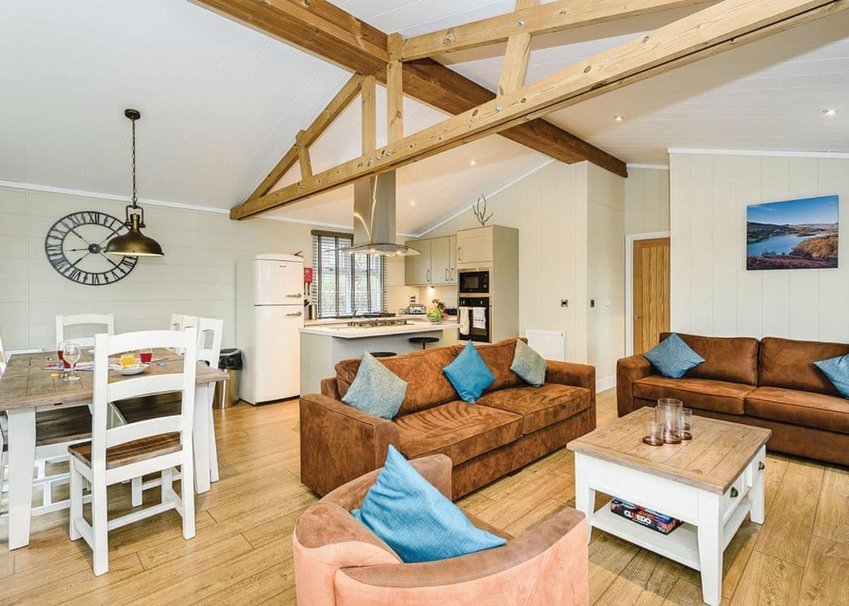 Bassenthwaite Lake Keswick Reach Lodge Retreat מראה חיצוני תמונה