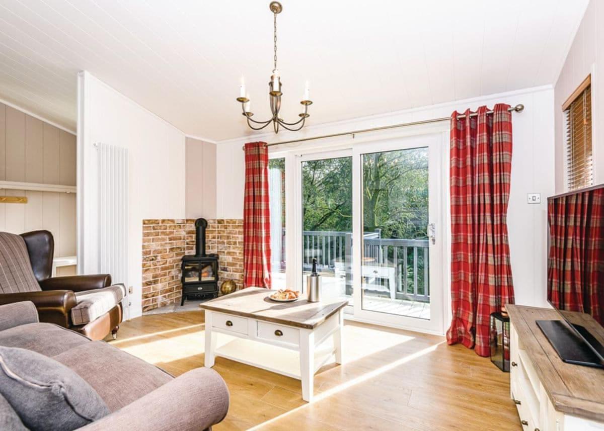 Bassenthwaite Lake Keswick Reach Lodge Retreat מראה חיצוני תמונה