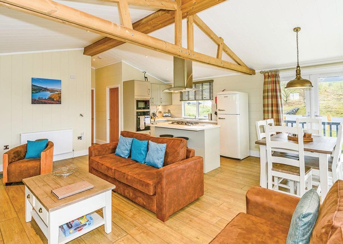 Bassenthwaite Lake Keswick Reach Lodge Retreat מראה חיצוני תמונה